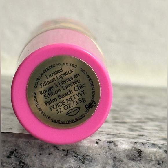 Estée Lauder limited edition lipstick - Picture 4 of 4